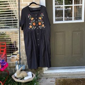 Gudrun Sjoden black dress XL with embroidery.